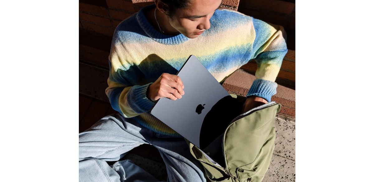 Apple 2024 MacBook Air 15-inch Laptop with M3 chip