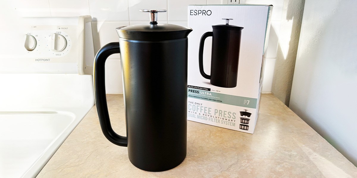 Espro P7 French Press next to product packaging on countertop Espro P7 French Press next to product packaging on countertop