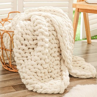 Bigacogo Chunky Knit Blanket