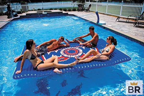 5 Best Floating Water Mats - Sept. 2022 