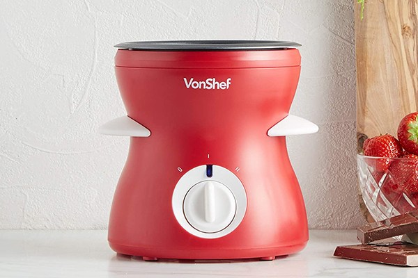 best candy melting pot