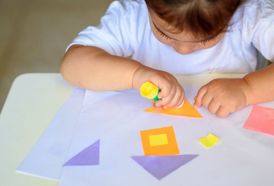 Glue dots vs glue sticks