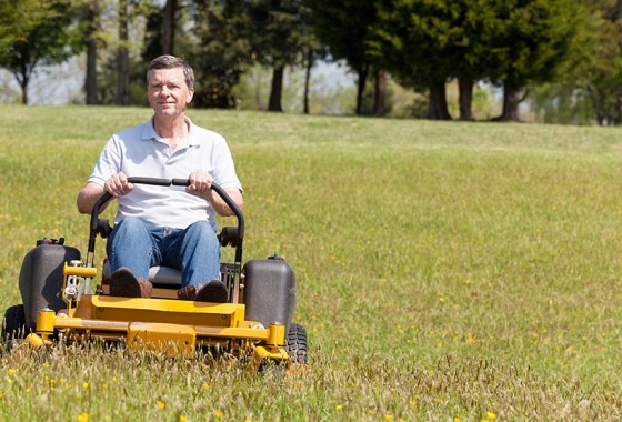 Best zero-turn mower under $3,000