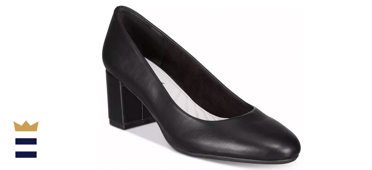 Easy Street Women’s Proper Pumps