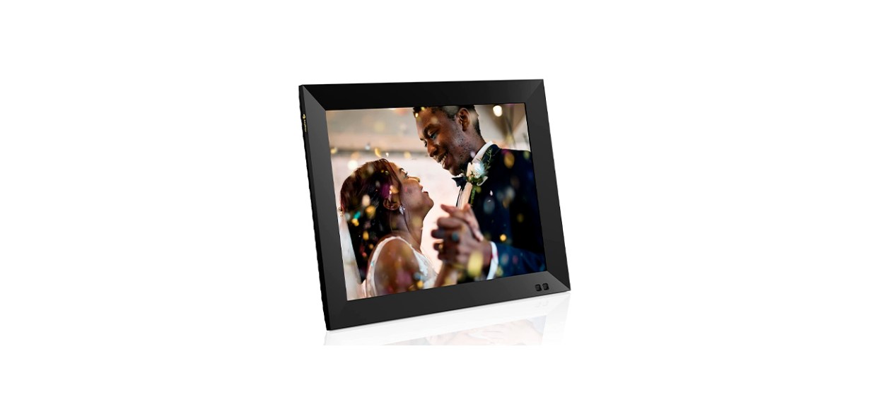 Nixplay 15-inch Smart Digital Photo Frame
