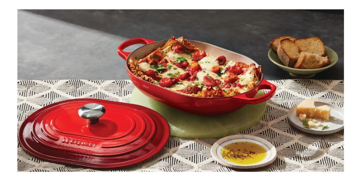 Le Creuset Signature Oval Casserole