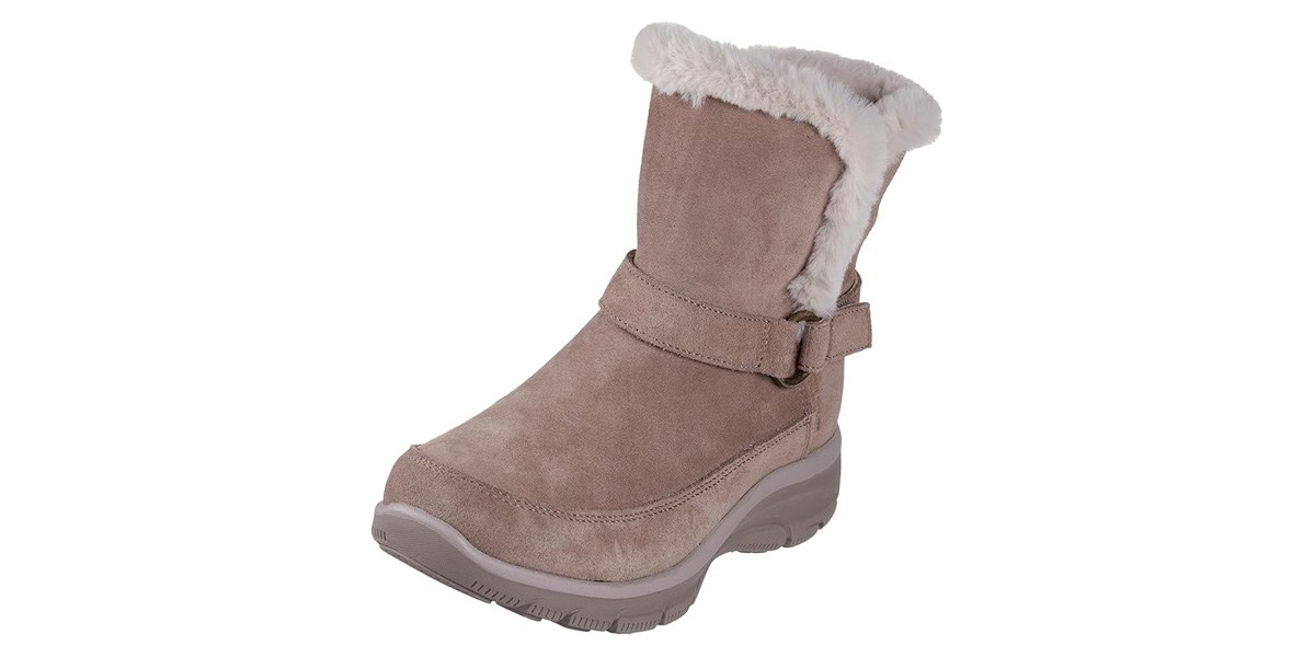 Skechers Women's Easy Going - Dreamers Luxe Vibe Hands Free Slip-in Boots