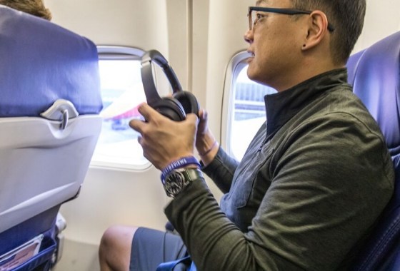 Turtle Beach vs. Corsair headset