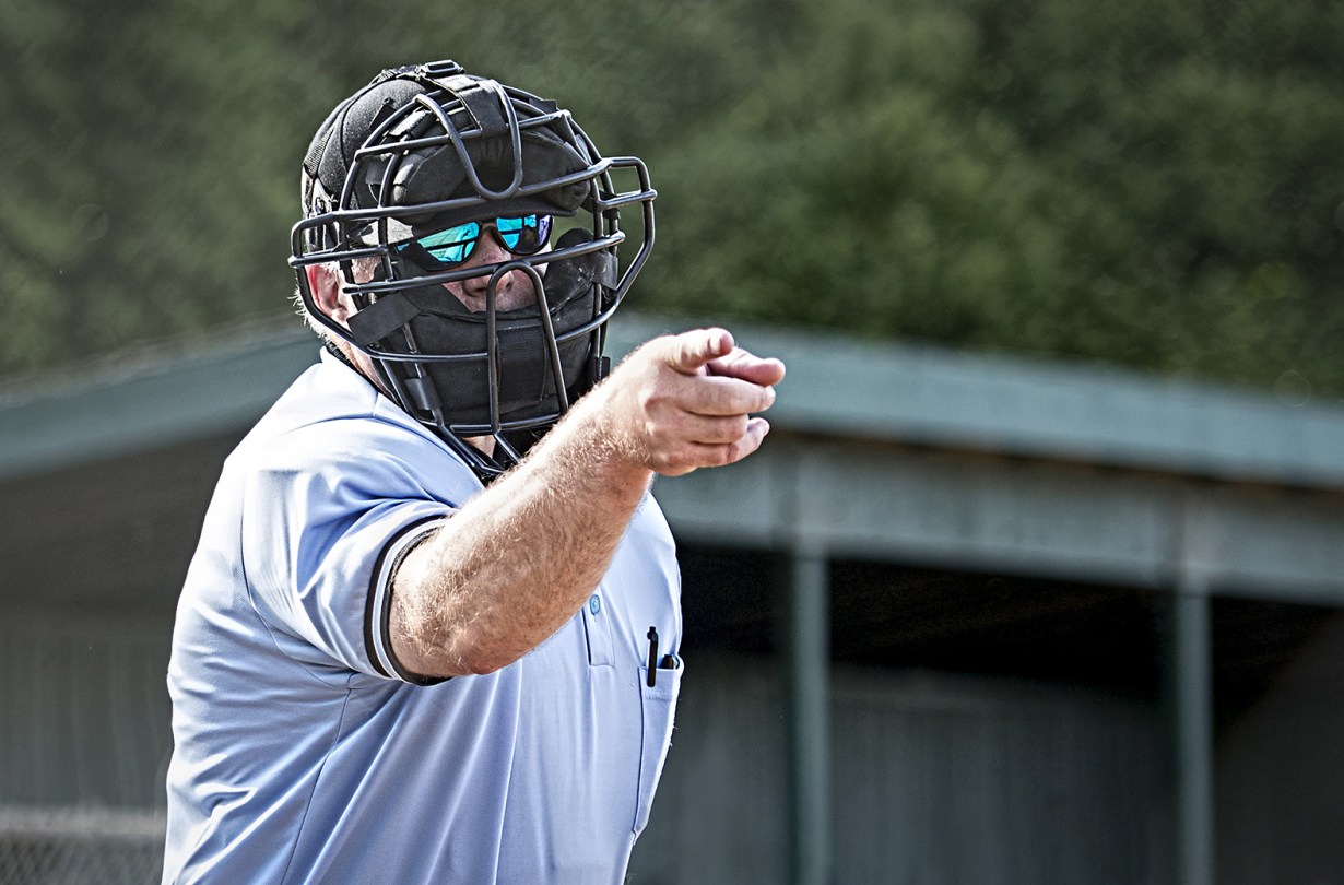 umpire masks3