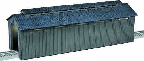 Lionel FasTrack O Gauge Covered Bridge